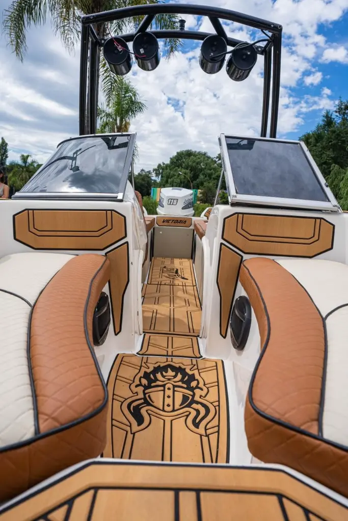 victoria__vic_key_west_viking_maxi_quiroga__05.webp