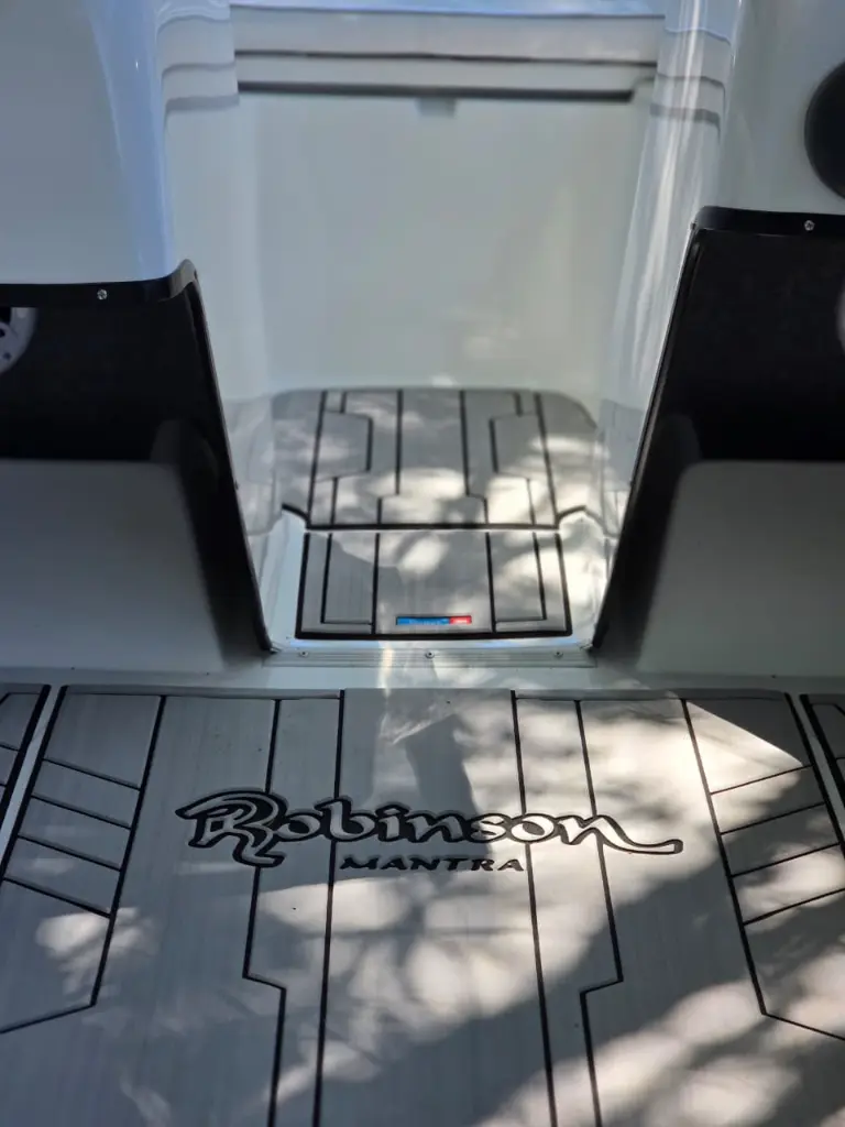 Silver Negro Robinson Mantra  (12).webp