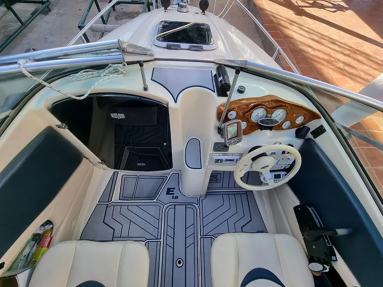 Prodeck Eclipse Cuddy 18